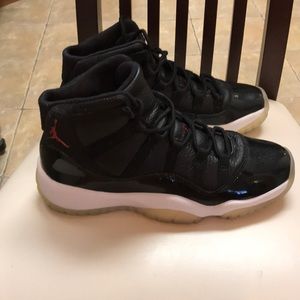 Air Jordan 11 GS 72-10